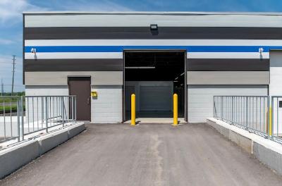 Storage Units at Apple self Storage - Bradford - 19877 Bathurst Street Holland Landing ON